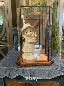 Precious Moments Love Grows Here 9 inch Figurine 1998 Limited Ed. With case