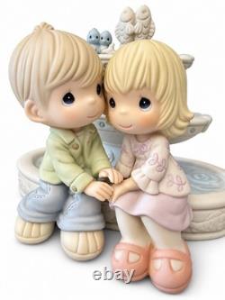 Precious Moments Love Is The Fountain Of Life Limited Edition 1132/5000 #830017