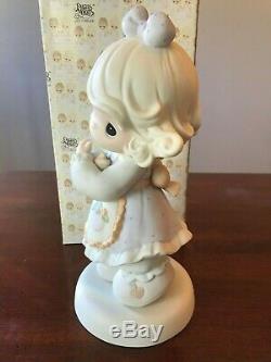 Precious Moments Love Is Universal 192376 large rare piece