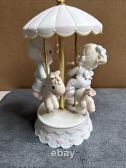 Precious Moments Love Makes The World Go Round Ltd Ed. 139475 Signed 2X