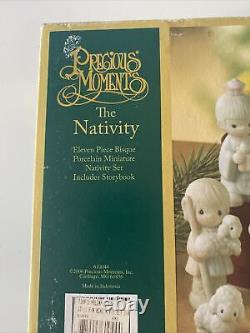 Precious Moments MINI NATIVITY 11 piece SET COME LET US ADORE HIM Green Box