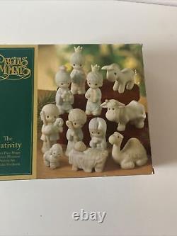 Precious Moments MINI NATIVITY 11 piece SET COME LET US ADORE HIM Green Box