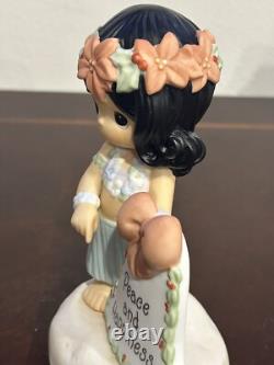 Precious Moments Ma-Holo-Day WISHES FOR YOU #111413 Chapel Exclusive