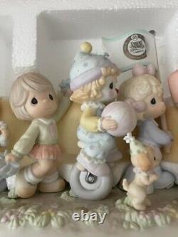 Precious Moments Marching Ahead to Another 25 Years 2002 LE 3720/5000 # 108544
