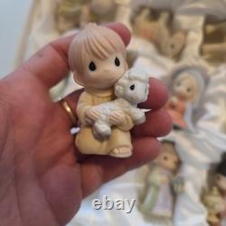Precious Moments Mini Nativity 11pc Set (2007)