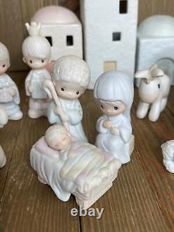 Precious Moments Mini Nativity Come Let Us Adore Him E-2395 & E-2387 Full Sets