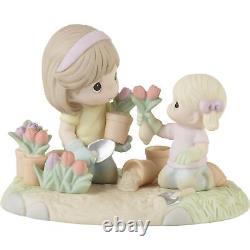 Precious Moments Mom and Daughter in Garden Figurine A Mother's Love Mak