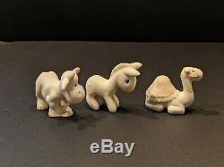 Precious Moments Nativity 11 Pc set excellent condition