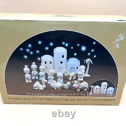 Precious Moments Nativity E-2387 Buildings & E-2395 Figurines in box from 1982