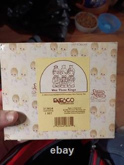 Precious Moments Nativity Figurines