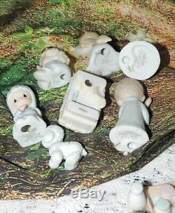 Precious Moments Nativity Set with Accent Figures and Crèche Wall
