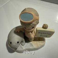 Precious Moments OUR LOVE WILL NEVER BE ENDANGERED MANATEE 824119S RARE LTD