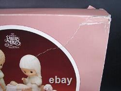 Precious Moments O COME LET US ADORE HIM 111333 MINT IN BOX 9 LARGE NATIVITY