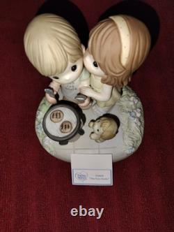 Precious Moments Our Love Sizzles BBQ Kiss A Grill Master #12210 RARE In Total