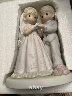 Precious Moments Porcelain FigurineFrom this Day Forward, 2005, #550027, NEW