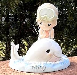 Precious Moments Porcelain Limited Edition STAY WIITH ME A WHALE 2002 108595