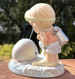 Precious Moments Porcelain Limited Edition STAY WIITH ME A WHALE 2002 108595