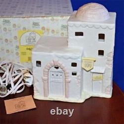 Precious Moments REG NATIVITY Addition LIGHTED INN 283428 withcord/light box