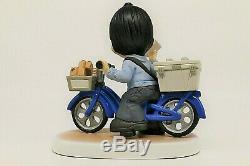 Precious Moments SINGPOST EXCLUSIVE Singapore's POSTMAN, 189609 Limited Edition