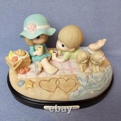 Precious Moments Singapore Thots You Sea the Best Side of Me 139020 Ocean Couple