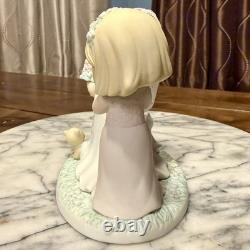 Precious Moments Sisters Are Tied Together With Heart Strings 2008 Wedding Bride