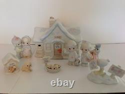 $ Precious Moments Sugar Town Seven Complete Sets Collectable Christmas