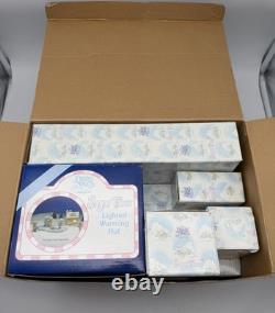 Precious Moments Sugar Town Skating Pond Complete 7 PC Collector Set 2 BONUS PCS