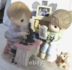 Precious Moments Teamwork Makes The Dream Work figurine #239013