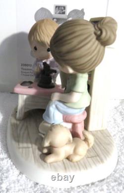 Precious Moments Teamwork Makes The Dream Work figurine #239013