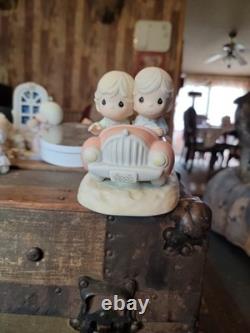 Precious Moments The Fun Is Being Together 7300262 NO BOX #192/10.000