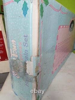 Precious Moments The Sugar Town Express Holiday Train Set Vintage Christmas