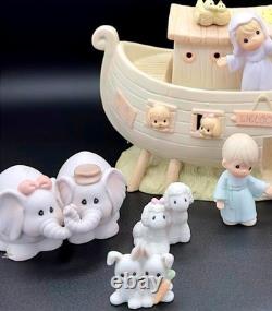 Precious Moments Two By Two Noah's Ark Starter Set. Nightlight Boat + Figures