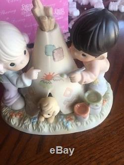 Precious Moments Twogether We Can Move Mountains MIB 104276