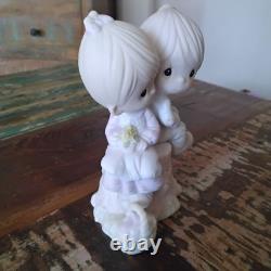 Precious Moments Vintage Figurine Love One Another E-1376 No Box RARE PIECE
