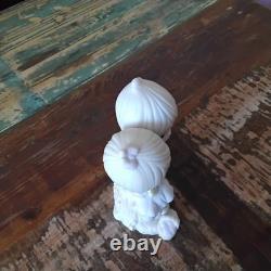 Precious Moments Vintage Figurine Love One Another E-1376 No Box RARE PIECE