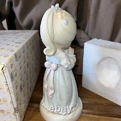 Precious Moments WE ARE ALL PRECIOUS IN HIS SIGHT 475068 Large 9 Inch Figurine