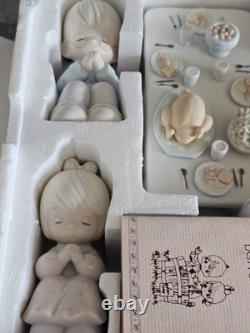 Precious Moments We Gather Together To Ask The Lord's Blessing Set NEW NOS