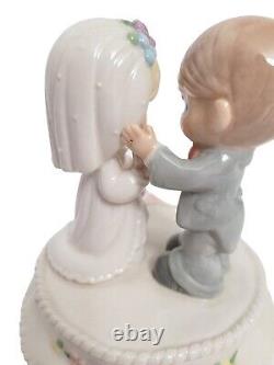 Precious Moments Wedding Cake Topper Groom Bride Couple Rare Retired Figurine