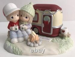 Precious Moments Wishing You A Merry Camper Christmas 221035 Couple Camping NEW