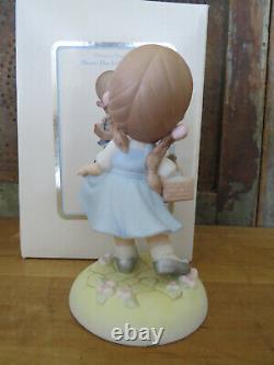 Precious Moments Wizard Of Oz DOROTHY Heels Click 3 And Home I'll Be #112022 MIB