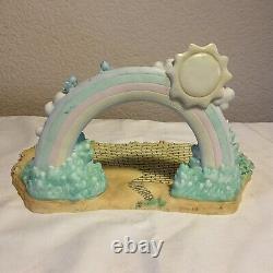 Precious Moments- Wizard Of Oz- Over The Rainbow Display Base With Figurines