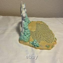 Precious Moments- Wizard Of Oz- Over The Rainbow Display Base With Figurines