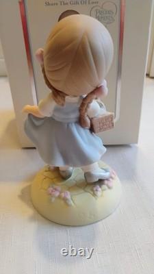 Precious Moments Wizard Of Oz set of 4 Dorothy, Tinman, Cowardly Lion, Scarecrow