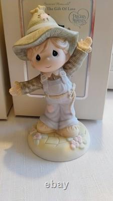 Precious Moments Wizard Of Oz set of 4 Dorothy, Tinman, Cowardly Lion, Scarecrow
