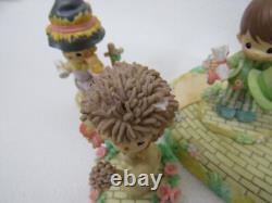 Precious Moments Wizard of Oz 6 Figurines Emerald City PLEASE READ