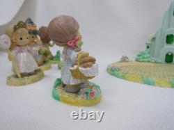 Precious Moments Wizard of Oz 6 Figurines Emerald City PLEASE READ