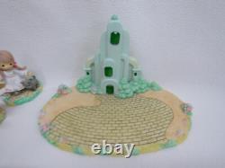 Precious Moments Wizard of Oz 6 Figurines Emerald City PLEASE READ