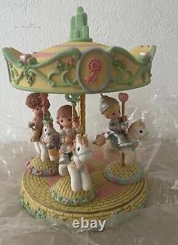 Precious Moments Wizard of Oz Carousel Collection 2004 Tin man, Lion and Dorothy
