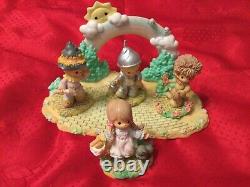 Precious Moments Wizard of Oz Resin Emerald City Yellow Brick Rd. 2003 2004 Set