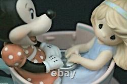 Precious Moments YOU ARE MY CUP OF TEA 790016 Disney Minnie And Girl In Cup